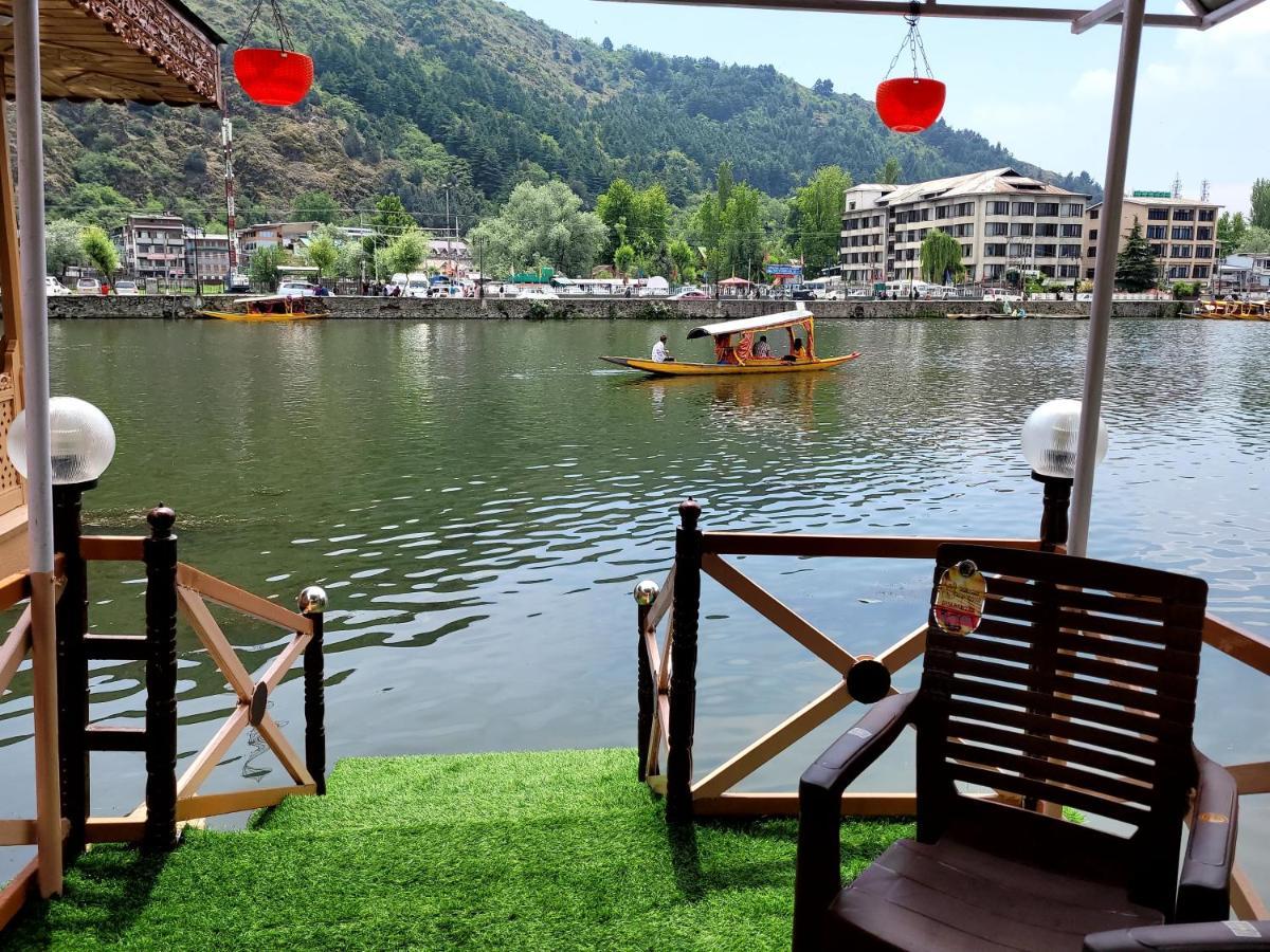 Tashkand Houseboat Srinagar  Ngoại thất bức ảnh